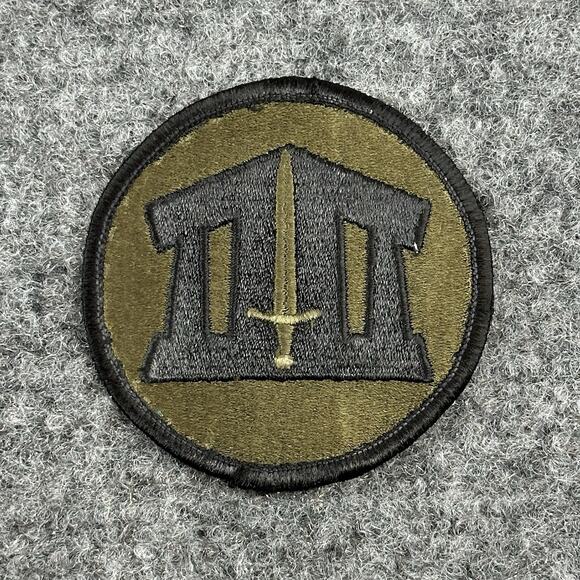 US Army Military Patch Army ROTC School Senior Black Border Subdued Variant Vtg - Picture 1 of 4